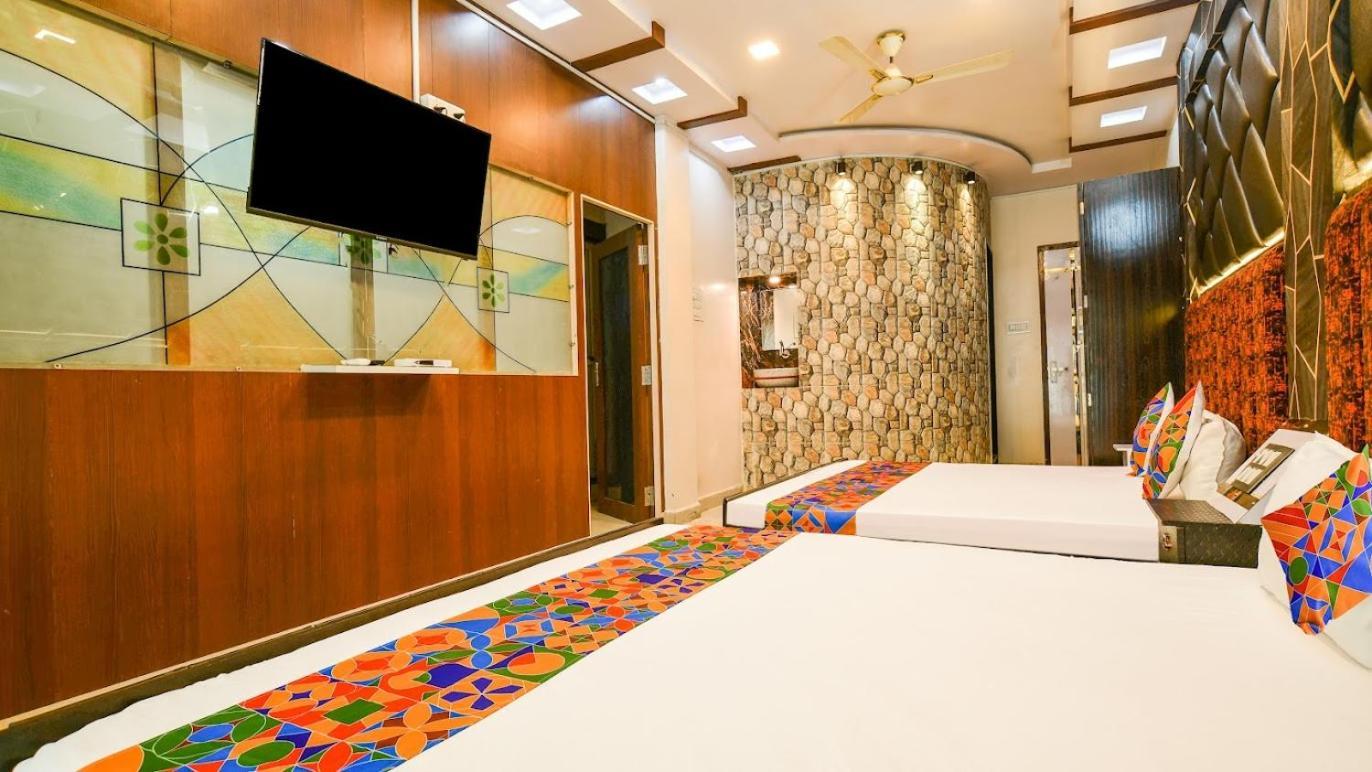 Hotel Mark 우자인 외부 사진