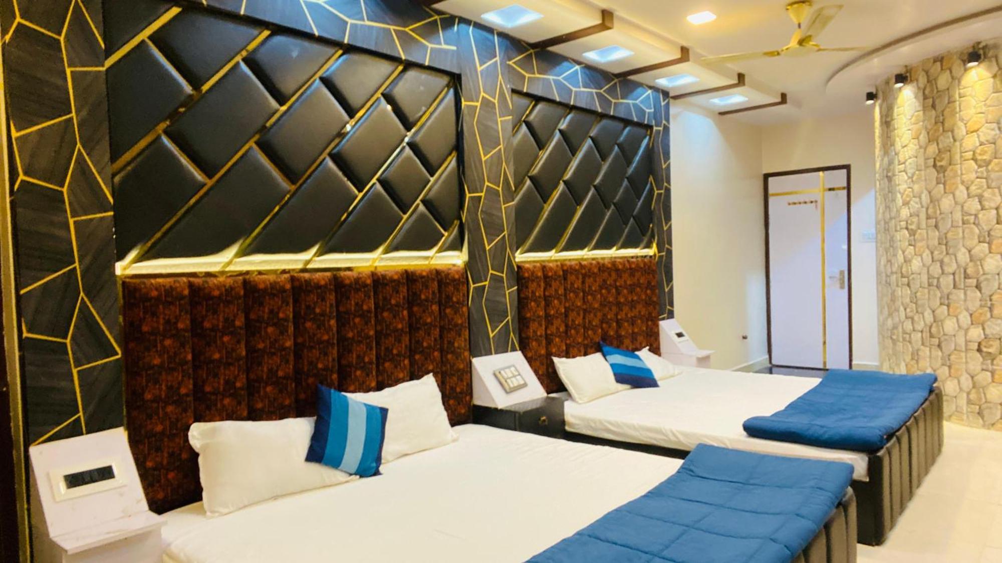 Hotel Mark 우자인 외부 사진