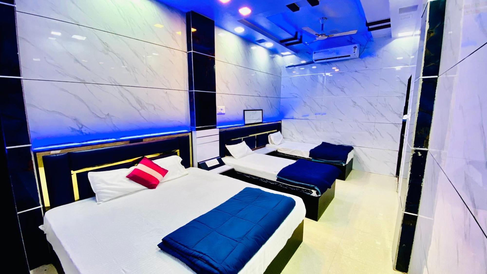 Hotel Mark 우자인 외부 사진