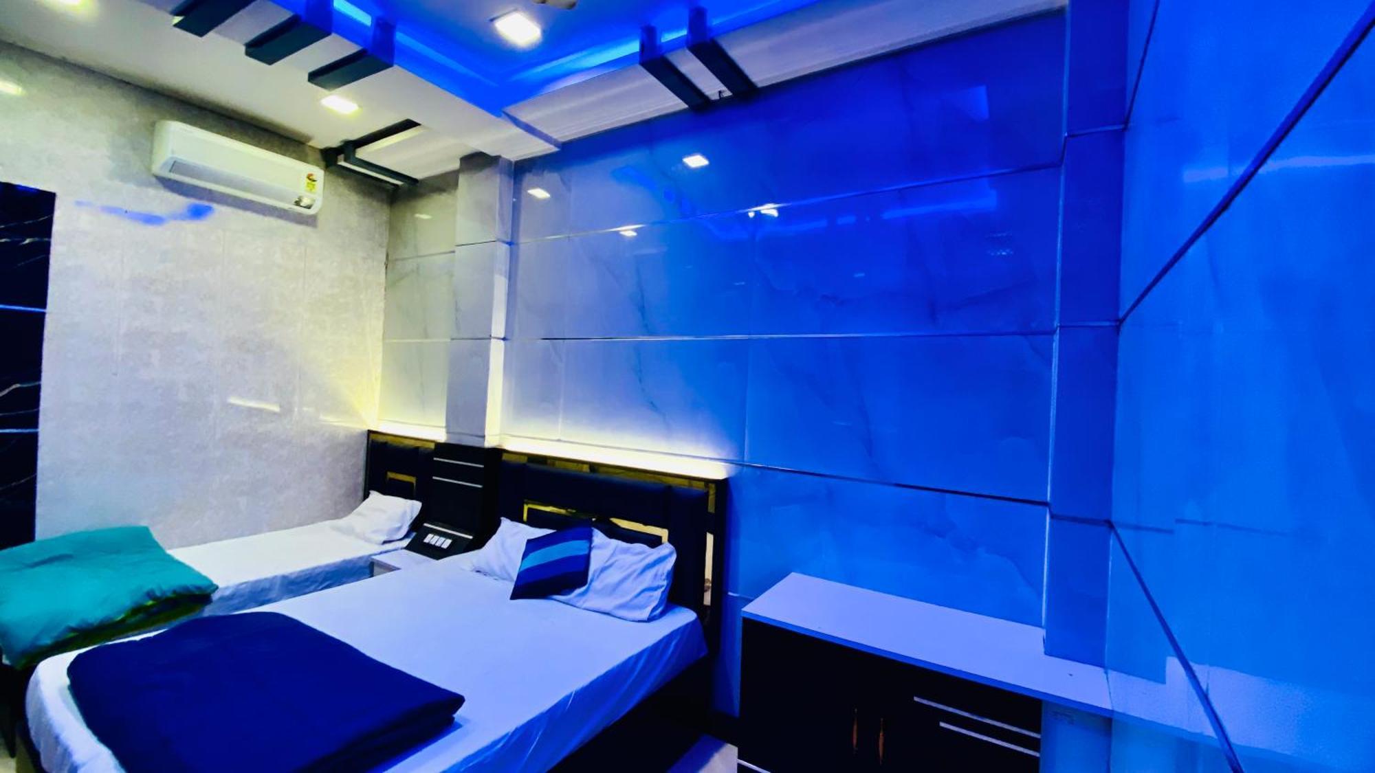Hotel Mark 우자인 외부 사진